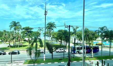 APARTAMENTO 4 SUITES COM SACADA FRENTE PRO MAR BAIRRO APARECIDA 2 VAGAS