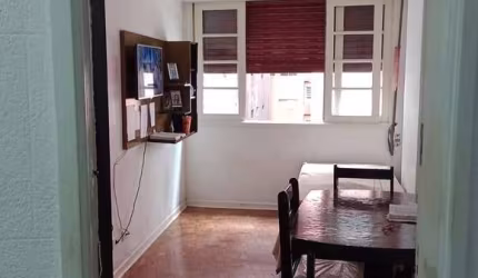 APARTAMENTO 1 DORMITÓRIO ELEVADOR GARAGEM COLETIVA