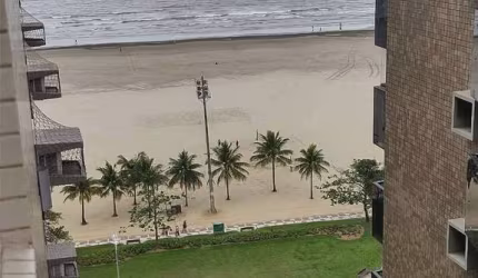 COBERTURA 2 DORMITÓRIOS 1 SUÍTE 2 VAGAS DE GARAGEM PISCINA COM VISTA MAR