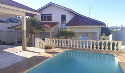 CASA TÉRREA COND. EM ITATIBA 4 DORMITÓRIOS, PISCINA, CHURRASQUEIRA 4 VAGAS