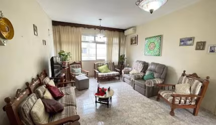 Apartamento com 2 dormitórios à venda, 107 m² por R$ 620.000,00 - Gonzaga - Santos/SP