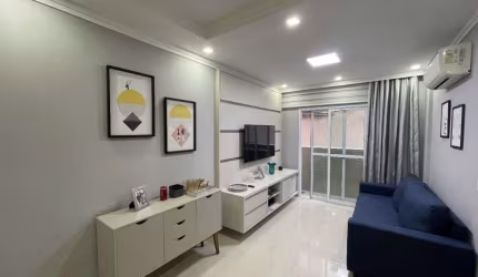 Apartamento com 2 dormitórios à venda, 57 m² por R$ 420.000,00 - Vila Matias - Santos/SP