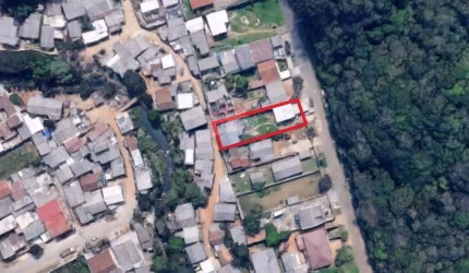 Terreno à Venda em Curitiba, 347m²