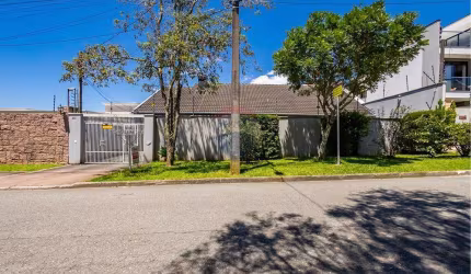 'Luxuosa Casa dos Sonhos em Santa Felicidade'