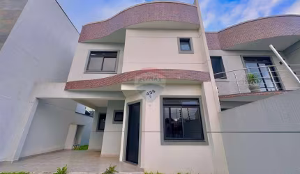 Sobrado Novo, 03 quartos sendo 1 Suite, no melhor do Uberaba!