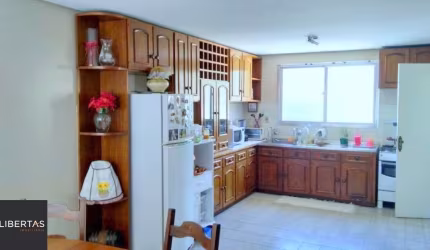 Predio para Venda - 347.11m², 6 dormitórios, 6 vagas - Navegantes