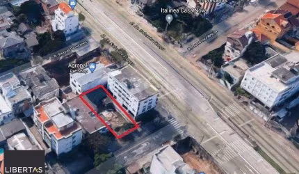 TERRENO COMERCIAL COM PROJETO APROVADO PARA LOJA