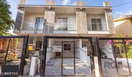 Casa Sobrado NOVO de 3 dormitórios 2 vagas