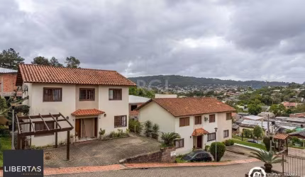 Casa para Venda - 66m², 2 dormitórios, 1 vaga - Santa Isabel