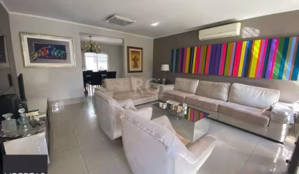 Casa para Venda - 323m², 4 dormitórios, sendo 2 suites, 3 vagas - Jardim Itu