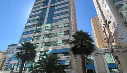Apartamento para Venda - 137.22m², 3 dormitórios, sendo 3 suites, 2 vagas - Meia