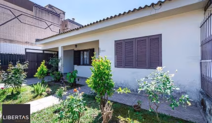 Casa de 3 dormitórios, 3 vagas