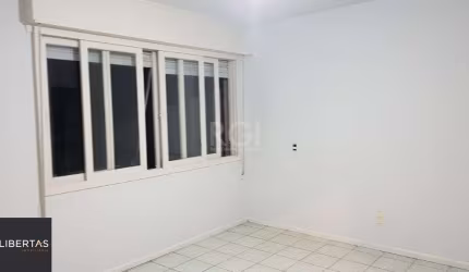 Apartamento JK no Centro Desocupado