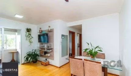 Apartamento no Nonoai de 2 dormitórios vaga e infra