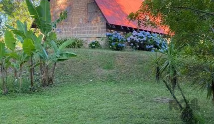 Sítio 2 dormitórios à venda Fiuza Viamão/RS
