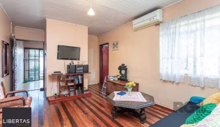 Casa sobrado no Jardim do Saldo de 3 dormitórios
