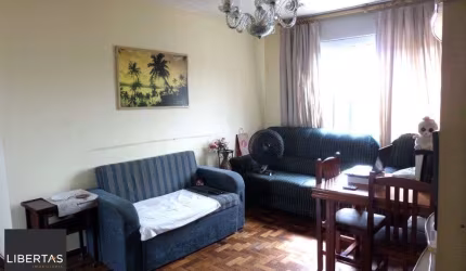 Apartamento na Glória de 2 dormitórios