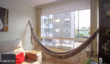 Apartamento  2 dormitórios, 1 vaga  Cavalhada Cristal