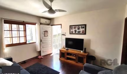 casa sobrado de 3 dormitórios e 3 vagas