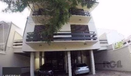 Apartamento 2 dormitórios, 2 vagas - Três Figueiras próximo do Iguatemi