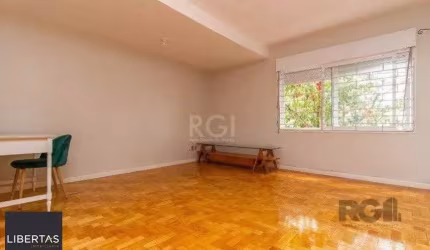 Apartamento no Bom Fim com 4 dormitórios e vaga