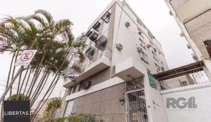 sala comercial transformada em Stúdio com mezanino de 1 dormitório