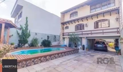 Casa 8 dormitórios à venda Vila João Pessoa Porto Alegre/RS