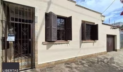 Casa 2 dormitórios para alugar Navegantes Porto Alegre/RS
