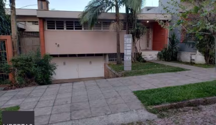 Casa no bairro Boa vista de 3 dormitorios e duas vagas