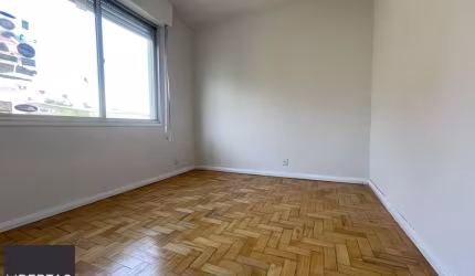 Amplo apartamento 3 dormitórios, bairro Petrópolis.