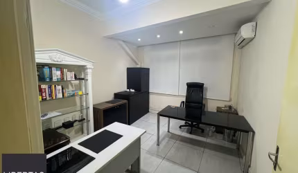 Sala comercial mobiliada com Split