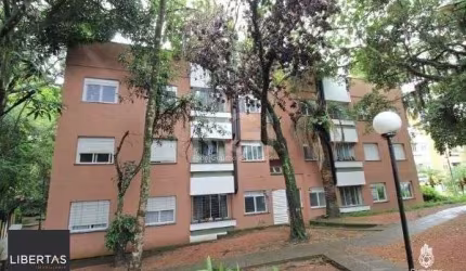 Apartamento em Porto Alegre, no bairro Guarujá, com 3 dormitório(s), e 3 banheir