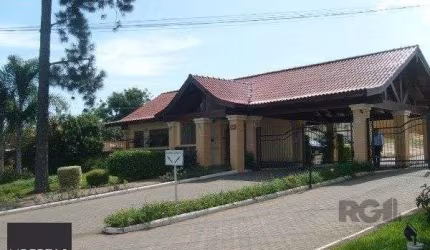 Terreno com 330m² no Condomínio Mountain Ville