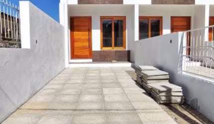 Sobrado Pronto, no Jardim Itu-Sabará: 2 Dormitórios, 1 Suíte.