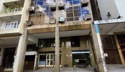 EXCELENTE SALA COMERCIAL NO CENTRO DA CIDADE DE PORTO ALEGRE