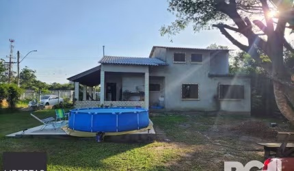 Sobrado 4 dormitórios à venda Lageado Porto Alegre/RS