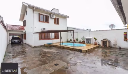 Casa 4 dormitórios no bairro  Aberta dos Morros