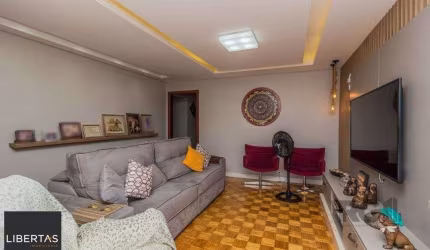 Casa de 2 dormitórios no bairro cavalhada