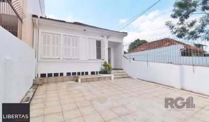 Casa 3 dormitórios à venda Teresópolis Porto Alegre/RS