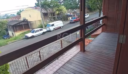 Casa 3 dormitórios à venda Tristeza Porto Alegre/RS