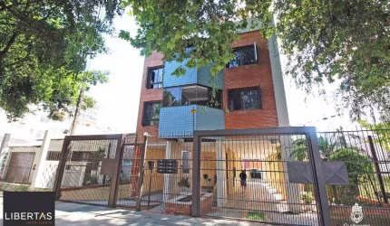 Cobertura para Venda - 217.04m², 3 dormitórios, sendo 1 suites, 2 vagas - Triste