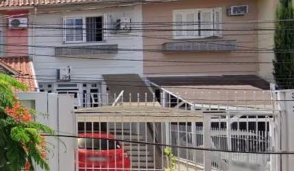 Sobrado de dois dormitórios