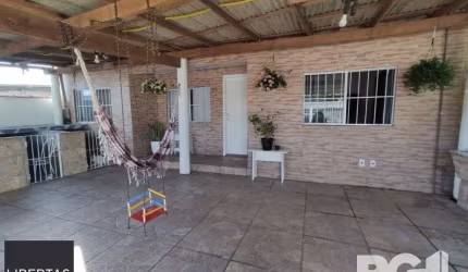 Casa 3 dormitórios à venda Restinga Porto Alegre/RS