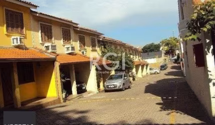 Casa em Condomínio à venda com 3 quartos, 96m² RUA HUMBERTO DE CAMPOS, Partenon,