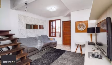 Casa de 117m² - 3 dormitórios e 1 vaga no bairro Hípica