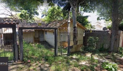 Casa 143m² - 3 dormitórios, 2 vagas no bairro Santa Tereza