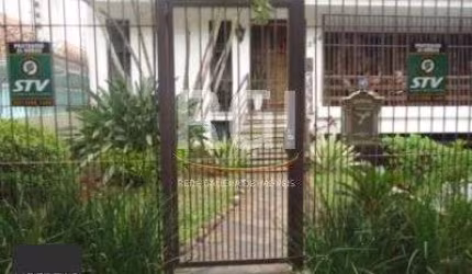 Casa para Venda - 330m², 4 dormitórios, 2 vagas - Glória