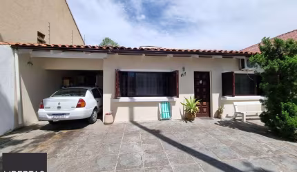 Casa para Venda - 180m², 4 dormitórios, sendo 1 suites, 2 vagas - Ipanema