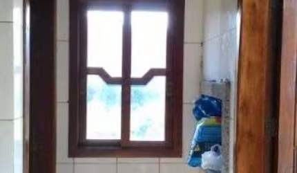 Casa para Venda - 70m², 2 dormitórios, sendo 1 suites, 3 vagas - Planalto