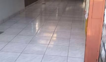 Casa para Venda - 300m², 3 dormitórios, 2 vagas - Nonoai